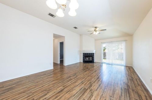 4719 Castleman Dr, Austin TX  78725-1721 exterior