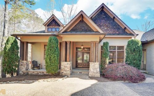778 Edgewater Trl, Toccoa, GA 30577-2578