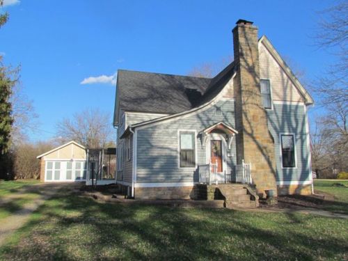 110 Hughes Ford Rd, Spring Bluff, MO 63080-1923