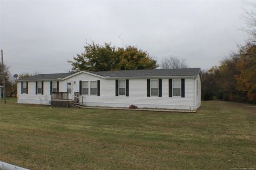 3178 190 Rd, Beggs, OK