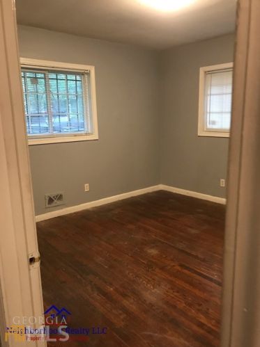 1856 Farris Ave, Atlanta GA  30344-4608 exterior