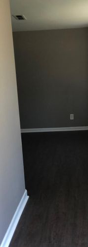 201 13 Pl, Hobart IN 46342-5945 exterior