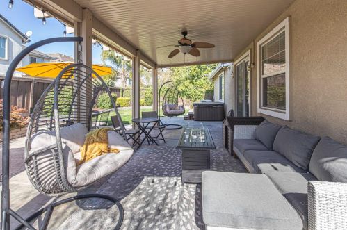 1894 Vintage Cir, Valley Home CA  95361-8678 exterior