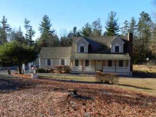 77 Oak Hill Rd, Tilton, NH 03276-4231