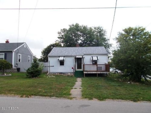 1716 16th St, Bond, IL 62439-2236