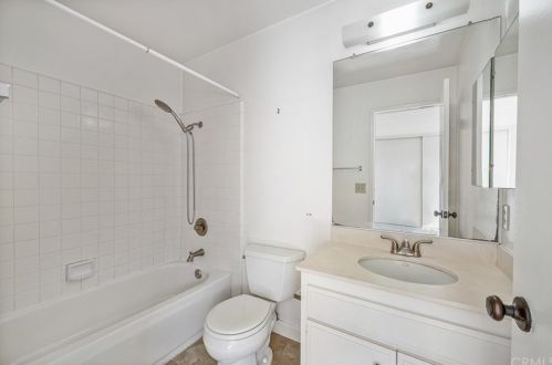 6086 Silverspur Trl, Anaheim CA  92807-4728 exterior