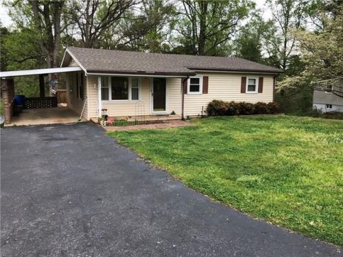 3285 Maple Ln, Connelly Springs, NC 28612-7392