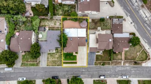 3719 Fairesta St, Glendale CA 91214-1718 exterior