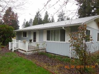 4885 Barbara Ln, Olalla, WA 98359-9529