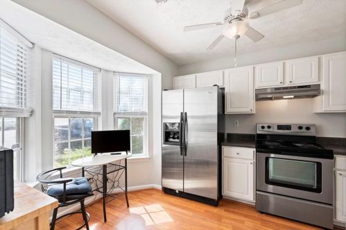 1666 Barrington Overlook, Marietta, GA 30066-4924
