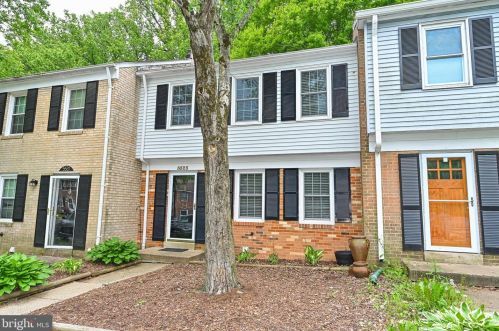 5523 Heston Ct, Springfield VA  22151-1707 exterior