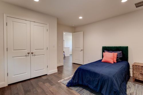 3501 6th St, Fort Worth TX  76107-2735 exterior