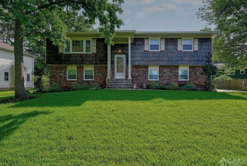 14 Cody Ave, Edison, NJ 08820-2010
