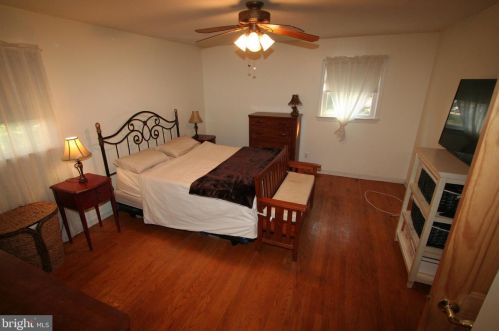 10405 Kinloch Rd, Silver Spring MD 20903-1243 exterior