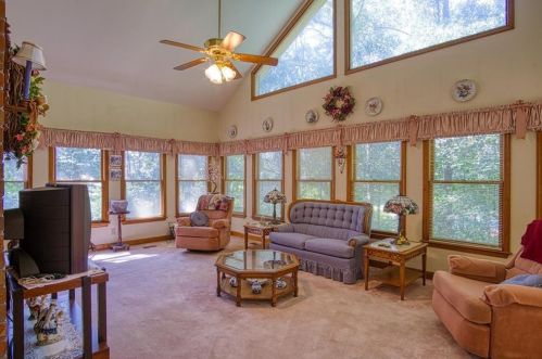 135 Northmill Pkwy, Stockbridge GA  30281-4871 exterior