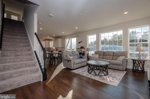 813 Bentgrass Dr, Aberdeen MD  21001-3948 exterior