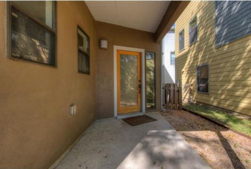 2022 2nd St, Austin TX  78702-4563 exterior
