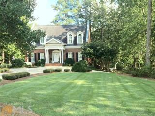 1 Wild Cherry Cir, Newnan, GA 30263-3322