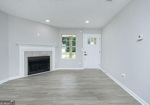 5484 Denny Dr, Atlanta GA  30349-5223 exterior