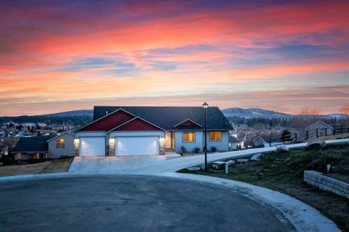 1113 Courtney Ct, Spokane, WA 99022-5008