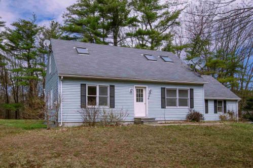 9 Collins Dr, Marlborough, NH 03455-3011