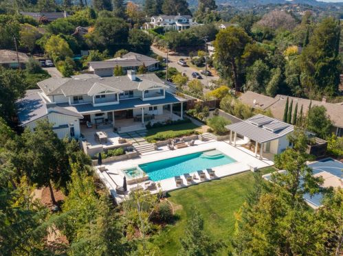 1475 Country Clb Dr, Los Altos CA 94024-5904 exterior