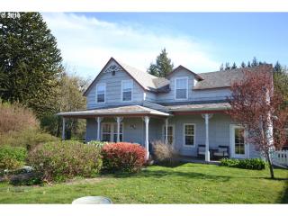 492 Hot Springs Ave, Carson, WA 98610-3316