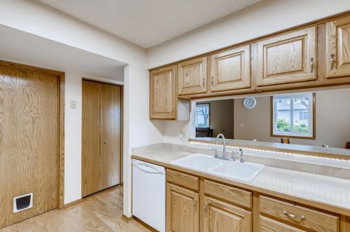 15947 Granada Ave, Saint Paul MN  55124-6319 exterior