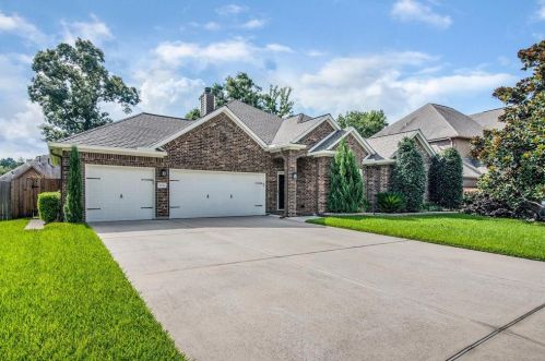 2031 Brodie Ln, Conroe TX  77301-7246 exterior