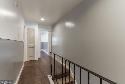 5215 10th St, Philadelphia PA  19141-4009 exterior