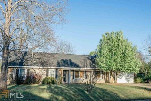 109 Brookhaven Dr, Bonaire, GA 31005-3047