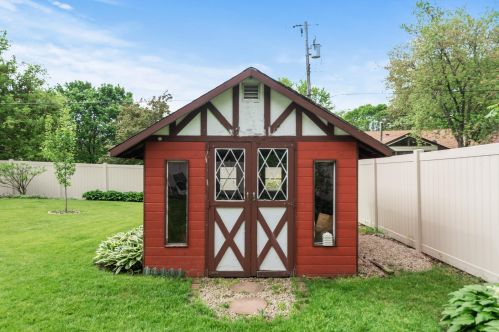 1941 Hamline Ave, Saint Paul MN  55113-5815 exterior