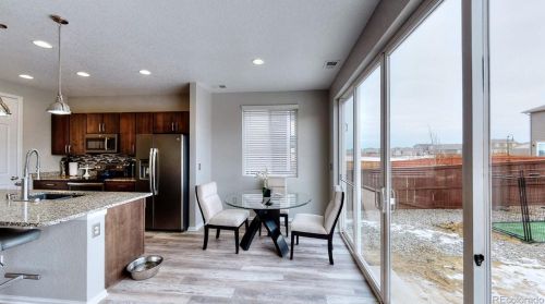 166 Kewaunee Way, Aurora CO 80016-4327 exterior