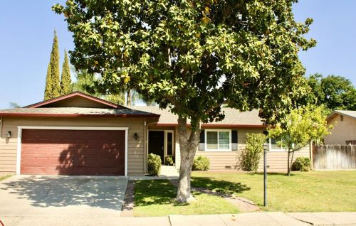 1440 Stallion Way, Turlock, CA 95380-6506