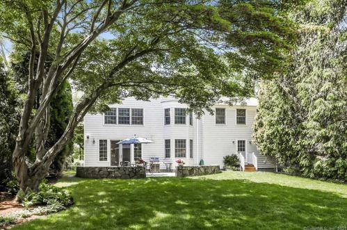 140 Highland Ave, Norwalk, CT 06853-1315