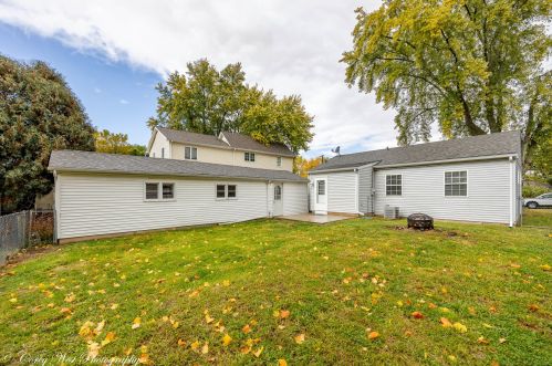 412 Cottage Row, Sycamore IL  60178-2107 exterior