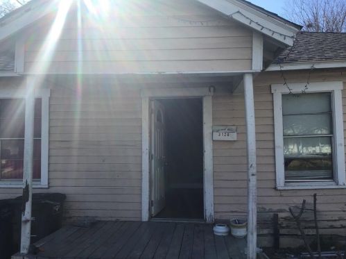 3120 6th Ave, Fort Worth TX  76110-3802 exterior