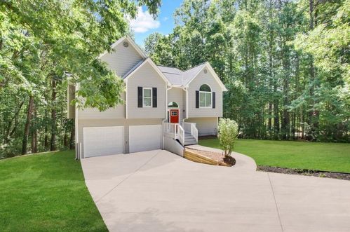 173 Settlers Ridge Ln, Hiram GA  30141-3427 exterior