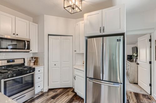 1140 Logan St, Denver CO  80210-3126 exterior