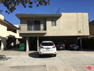 3652 Clarington Ave, Los Angeles, CA 90034-5021