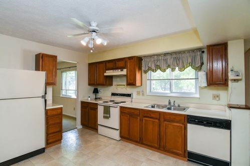 7935 Fld Ertel Rd, Cincinnati OH  45249-8214 exterior