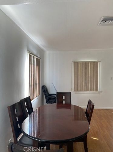 1134 Irving Ave, Glendale, CA 91201-4310