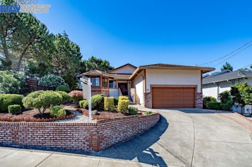 22499 Woodroe Ave, Hayward, CA 94541-3481