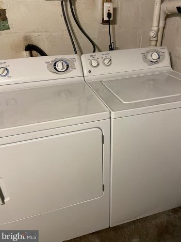 41 New Cedar Ln, Trenton NJ  08610-6319 exterior