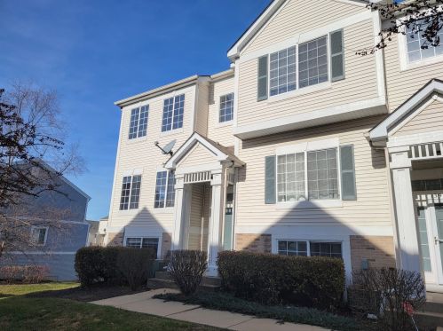 139 Enclave Cir, Lemont, IL 60440-3566