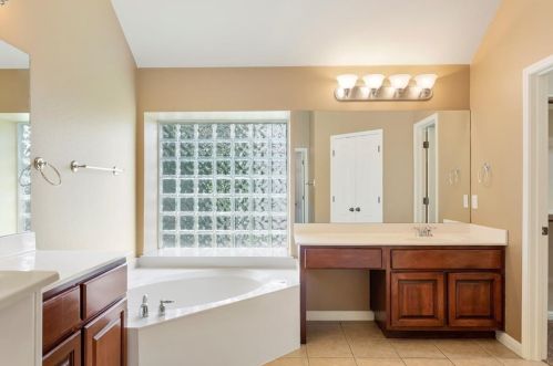 16216 Almaden Dr, Austin TX  78717-3889 exterior