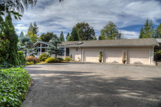 19529 208th Ave, Seattle, WA 98058-0202