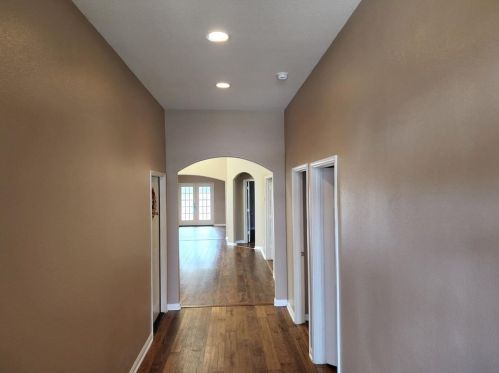 2001 Garrison Ct, Conroe TX  77304-1505 exterior