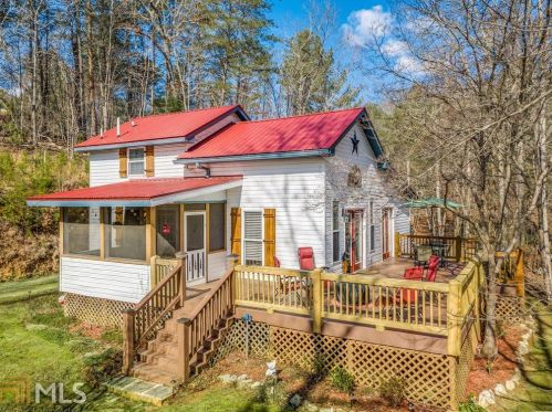 144 Banner Cir, Ellijay, GA 30540-5255