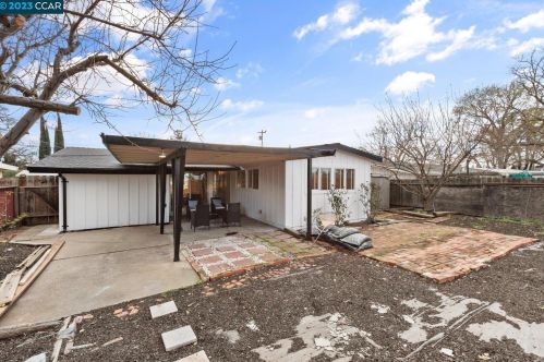 2248 Huron Dr, Concord CA  94519-2033 exterior